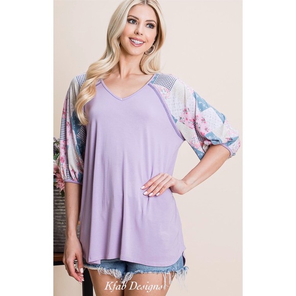 ❤️LAST 1! V Neck Lavender Contrast Patch Pattern Super Soft Top! - Picture 3 of 8